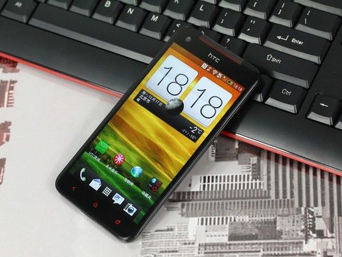 HTC Butterfly HTC Butterfly