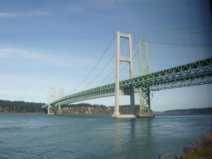 塔科马海峡大桥 塔科马海峡大桥