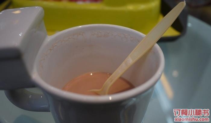 玫瑰奶茶