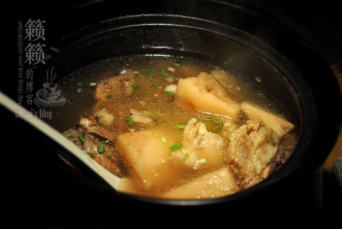 莲藕煲汤 莲藕煲汤