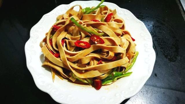 凉拌冻豆腐