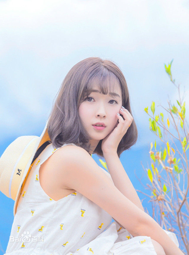 解脱(何曼婷演唱歌曲) 解脱(何曼婷演唱歌曲)