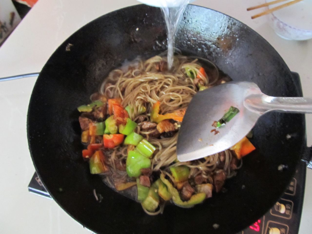 蚂蚁上树炒粉条