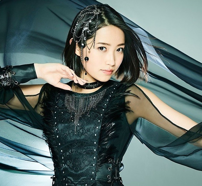 MICHI(沖绳出生的日本女歌手) MICHI(沖绳出生的日本女歌手)
