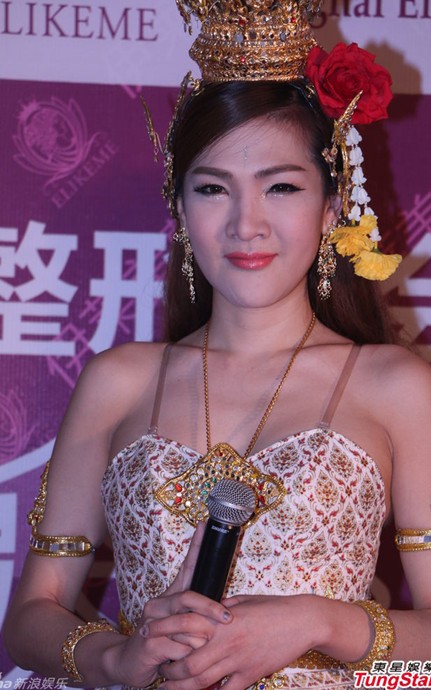 泰国人妖皇后卡桑娜 泰国人妖皇后卡桑娜