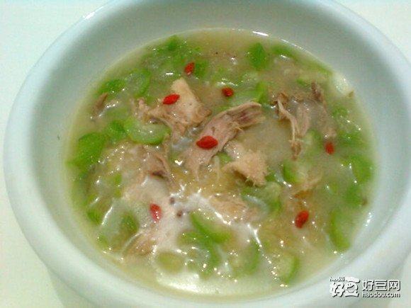 银耳丝瓜汤 银耳丝瓜汤