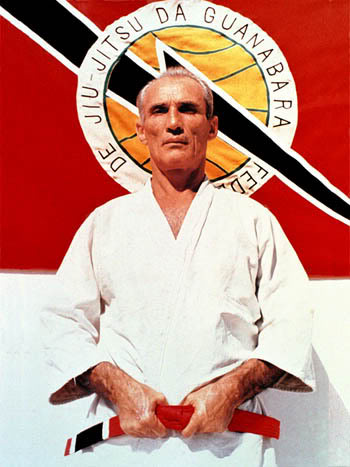 巴西柔术技术的奠基人Helio Gracie 巴西柔术技术的奠基人Helio Gracie