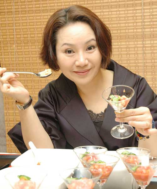 唐美云 唐美云