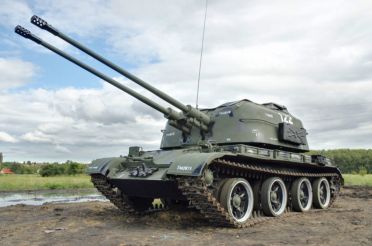 ZSU-57-2式自行高射炮 ZSU-57-2式自行高射炮