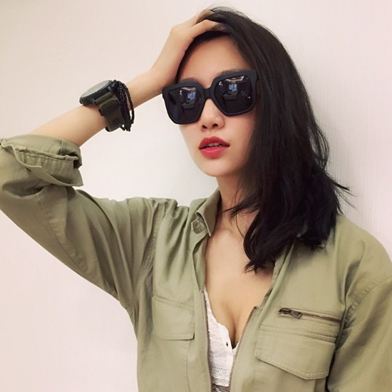 李斯羽 李斯羽
