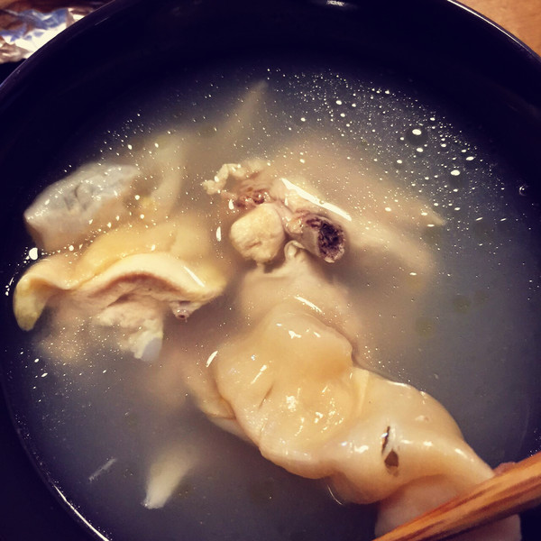 鱼胶炖鸡汤 鱼胶炖鸡汤