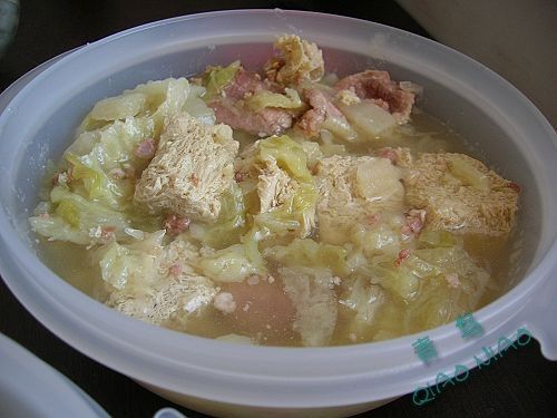 白菜炖冻豆腐 白菜炖冻豆腐