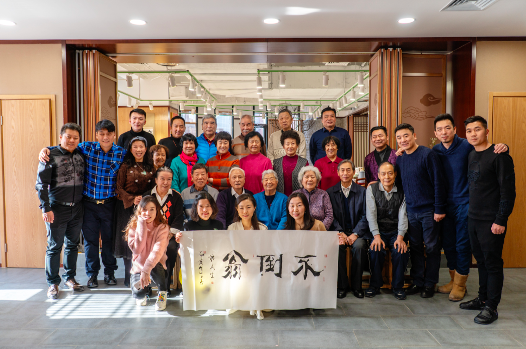 不倒翁(2018年王崴执导的电视剧) 不倒翁(2018年王崴执导的电视剧)