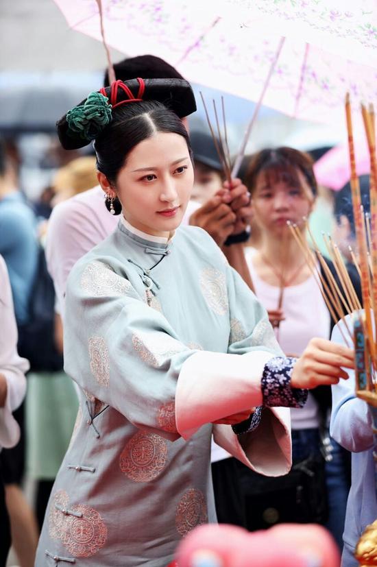 琥珀(《延禧攻略》中登场的虚拟人物) 琥珀(《延禧攻略》中登场的虚拟人物)