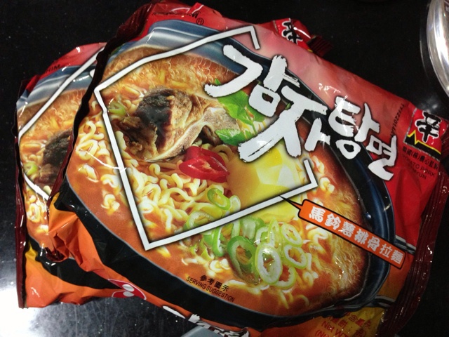 韩式部队锅厚烧蛋