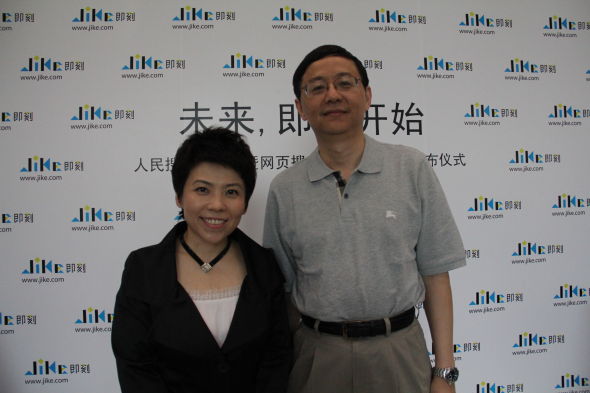 人民搜寻总经理邓亚萍及首席技术官刘骏 人民搜寻总经理邓亚萍及首席技术官刘骏