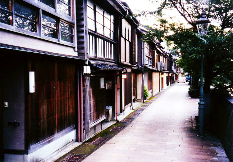 茶屋街(主计町) 茶屋街(主计町)
