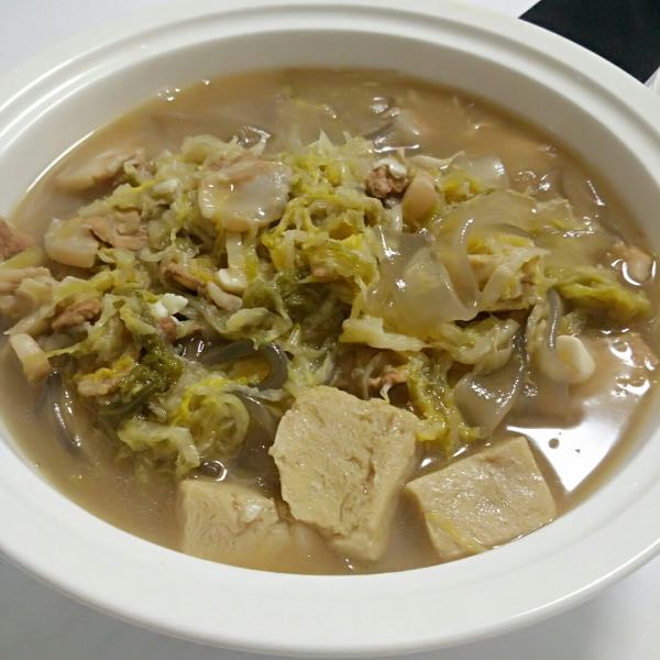 冻豆腐金针汤 冻豆腐金针汤