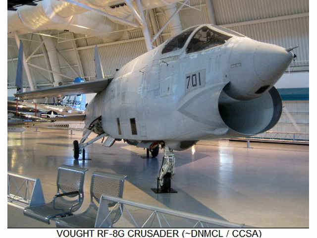 RF-8G侦察机在博物馆展出 RF-8G侦察机在博物馆展出