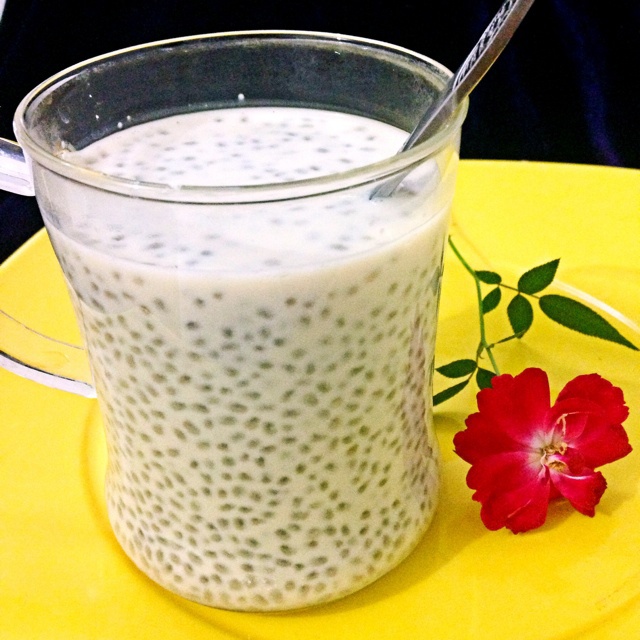 兰香子奶茶