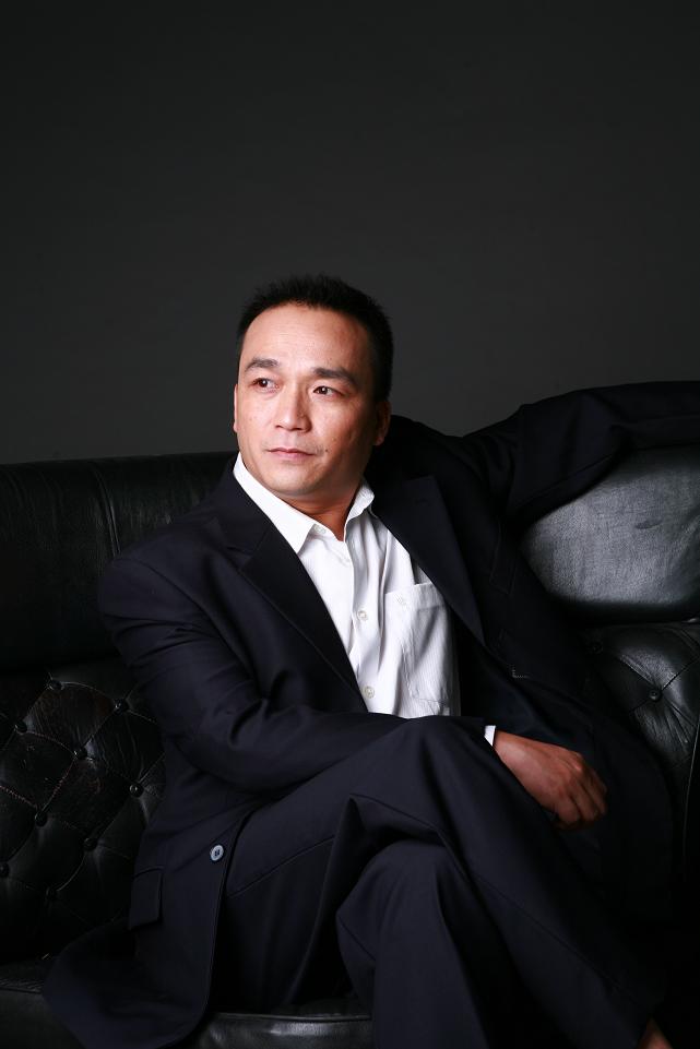陈文波(上海男演员) 陈文波(上海男演员)
