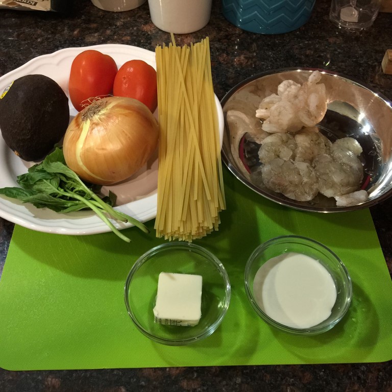 牛油果虾仁意大利麵