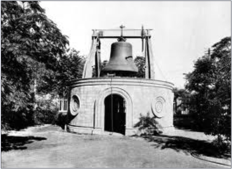 海光寺大钟,1886年李鸿章将其挂在海光寺 海光寺大钟,1886年李鸿章将其挂在海光寺