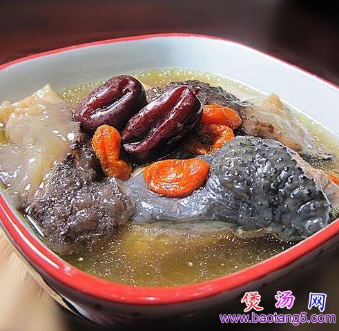 乌鸡炖海参 乌鸡炖海参