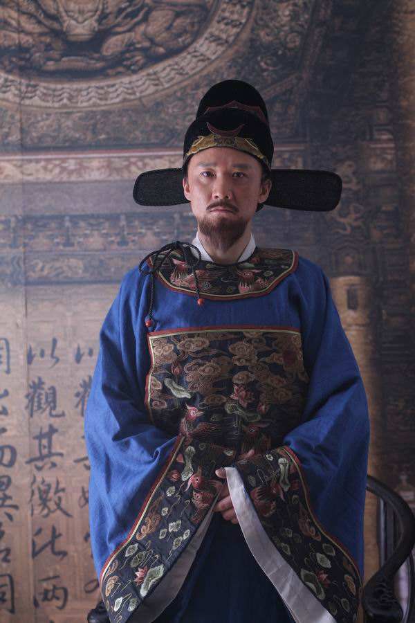 《大明王朝1566嘉靖与海瑞》中的海瑞 《大明王朝1566嘉靖与海瑞》中的海瑞
