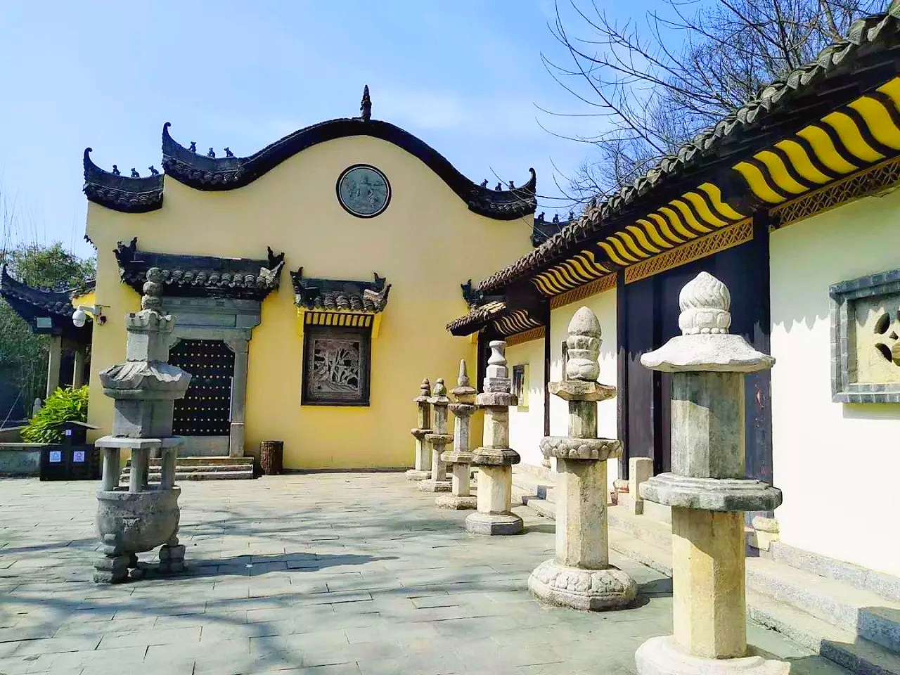 净居寺(河南省信阳市净居寺) 净居寺(河南省信阳市净居寺)