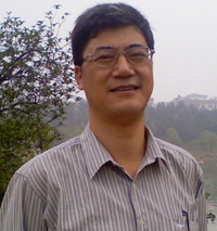 游宇明 游宇明