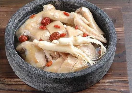 爆人参鸡脯肉 爆人参鸡脯肉
