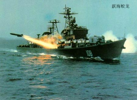 中国护卫舰发射海鹰-1反舰飞弹 中国护卫舰发射海鹰-1反舰飞弹