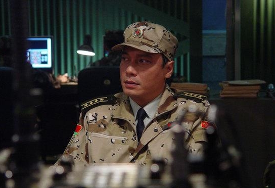 狼烟(中国2009年罗嘉良主演电视剧) 狼烟(中国2009年罗嘉良主演电视剧)