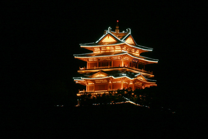 武安楼夜景 武安楼夜景
