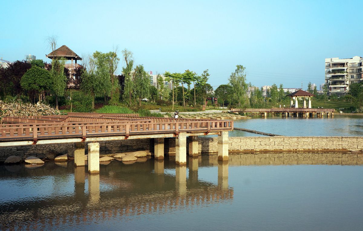 营山湿地公园 营山湿地公园