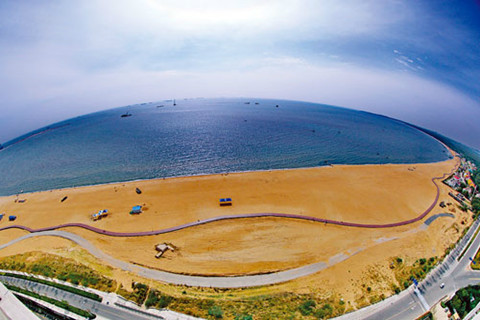 西浴场海滩木栈道 西浴场海滩木栈道