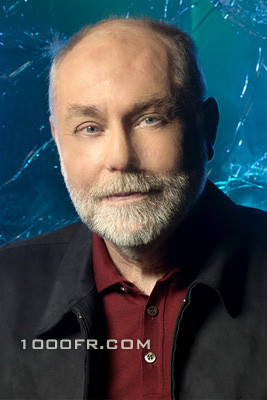 Robert David Hall 饰 Dr. Al Robbins