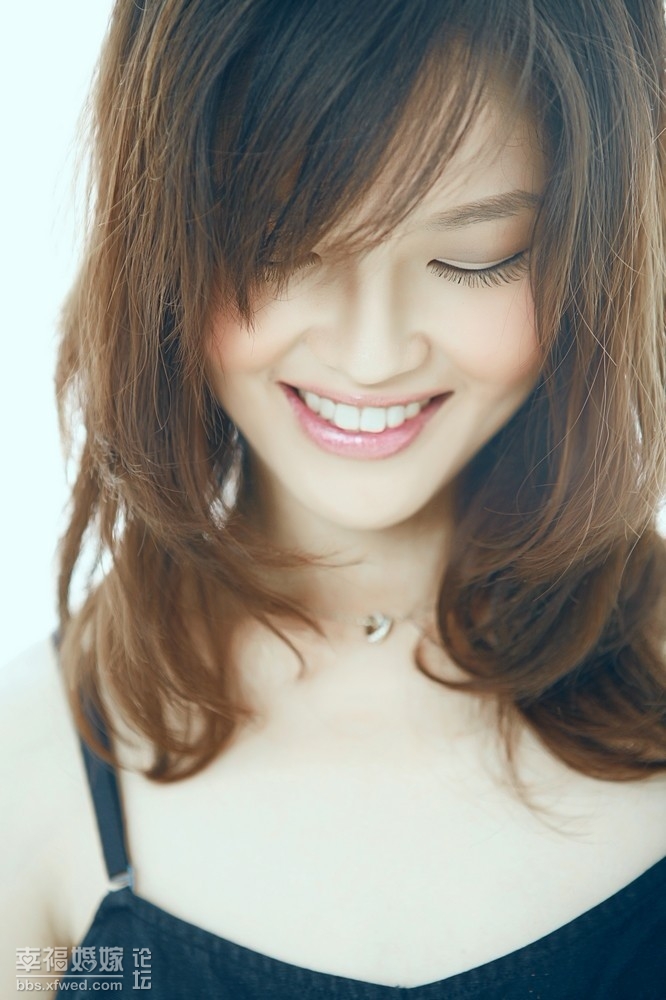 台湾女作家左晴雯 台湾女作家左晴雯