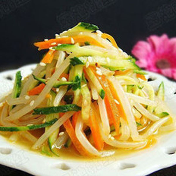 凉拌黄花菜 凉拌黄花菜
