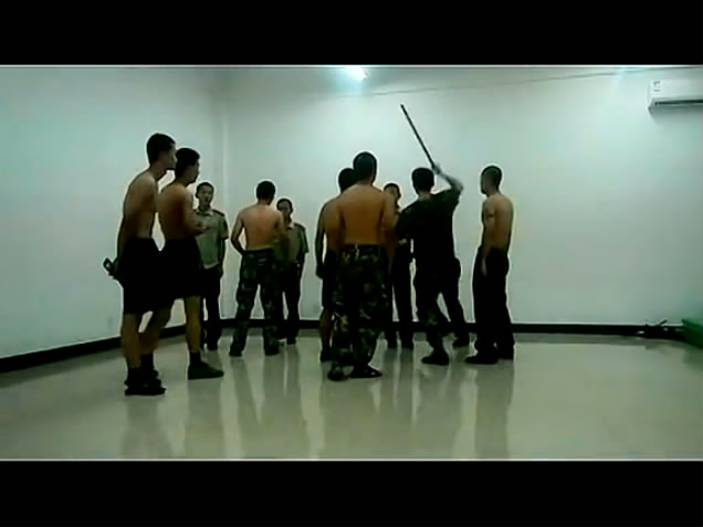 乌海市乌达区消防二中队打新兵事件