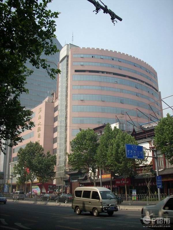 济南市大观商场 济南市大观商场