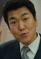 爸爸是女儿