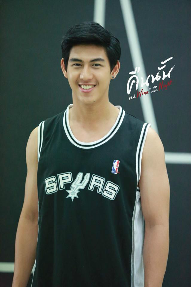 Pachara Kuekanjanaporn Pachara Kuekanjanaporn