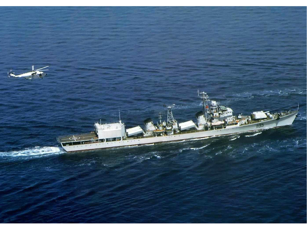 济南号驱逐舰 济南号驱逐舰
