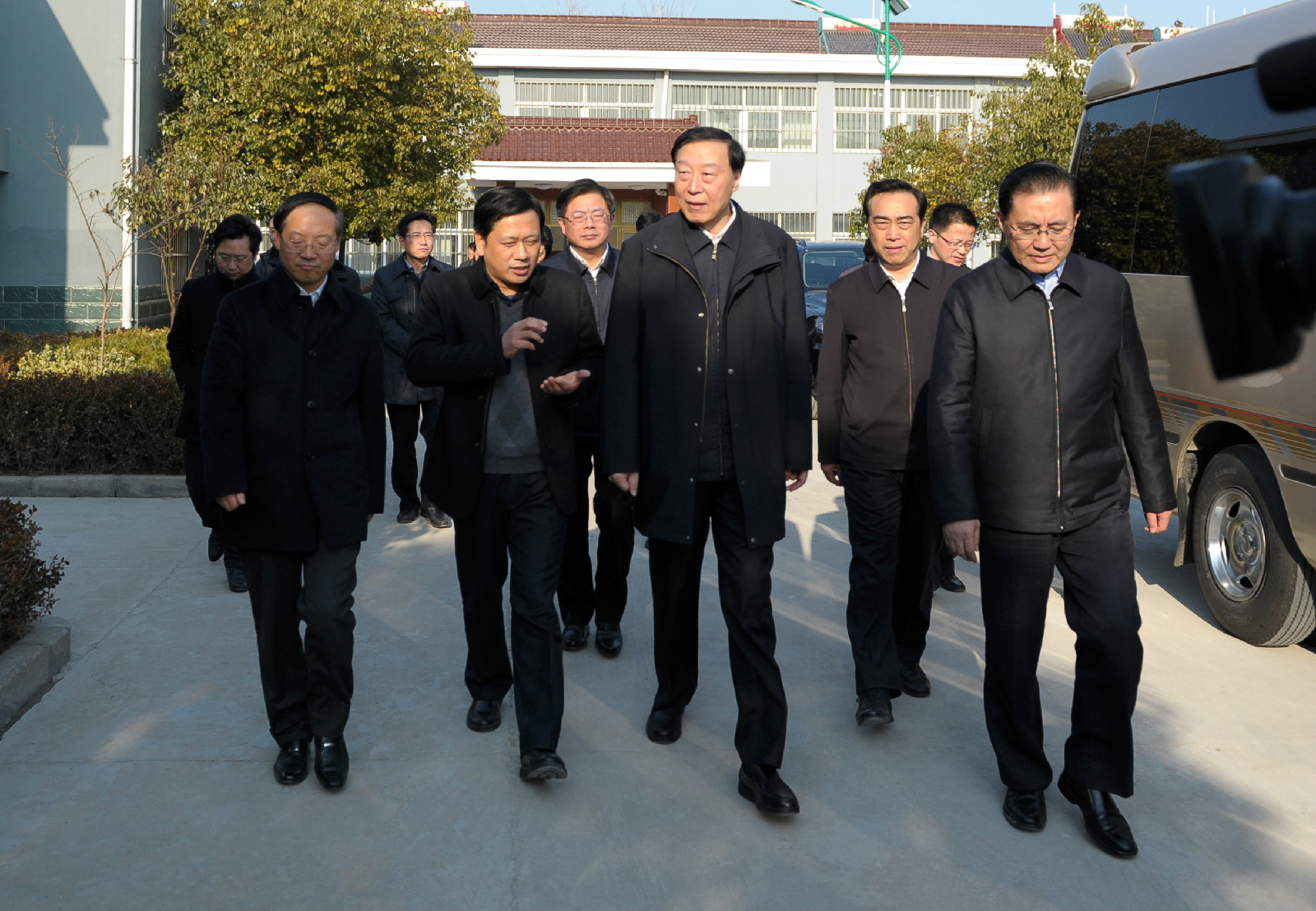 省委书记罗志军在海河视察 省委书记罗志军在海河视察