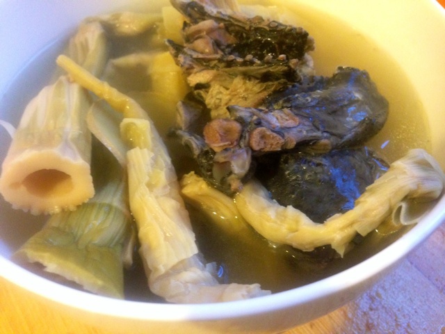 乌鸡竹笋汤 乌鸡竹笋汤