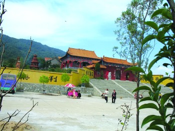 南阳独山森林公园 南阳独山森林公园