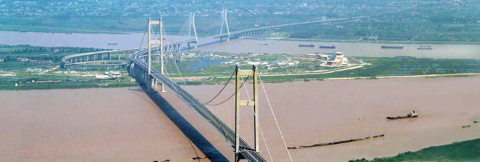润扬长江公路大桥全貌图 润扬长江公路大桥全貌图