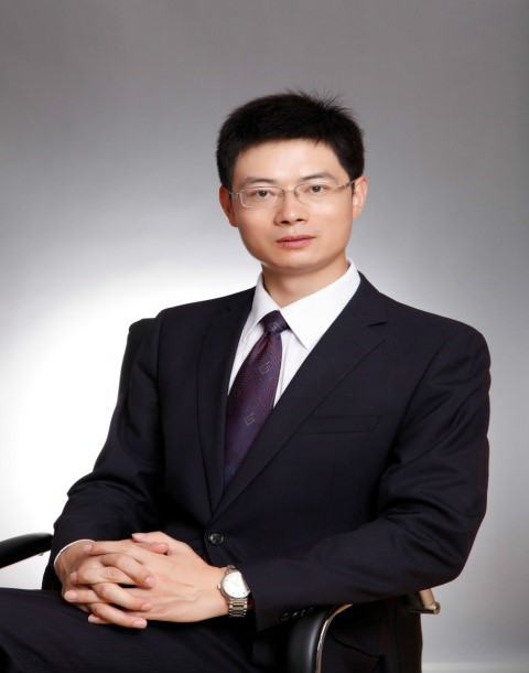 王优银 王优银